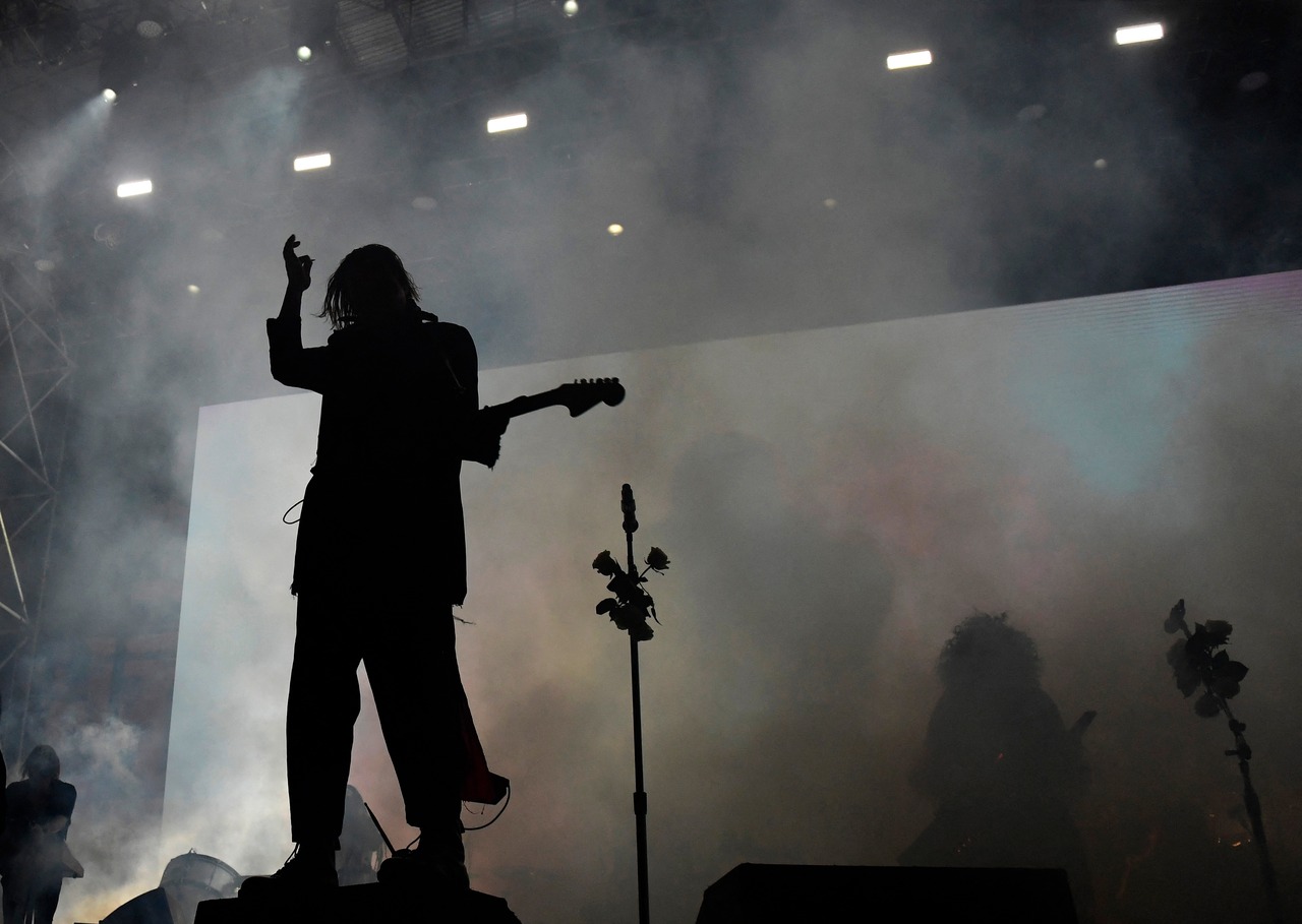 Radio Hits from the 2000s Making a Comeback