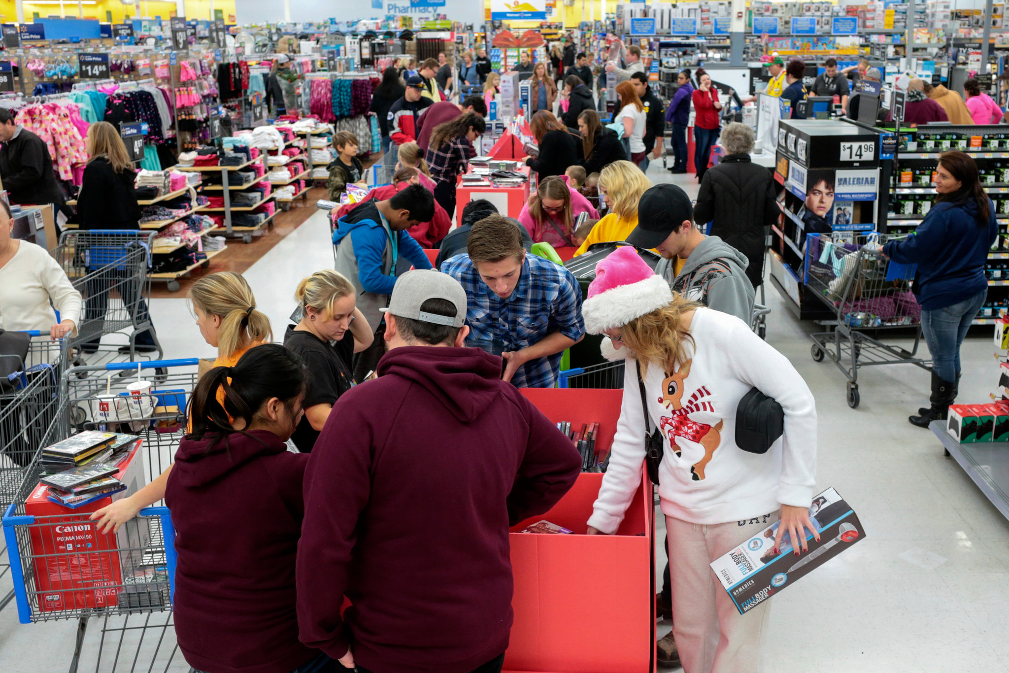 Unlocking Savings: Essential Black Friday Shopping Hacks for Walmart Shoppers